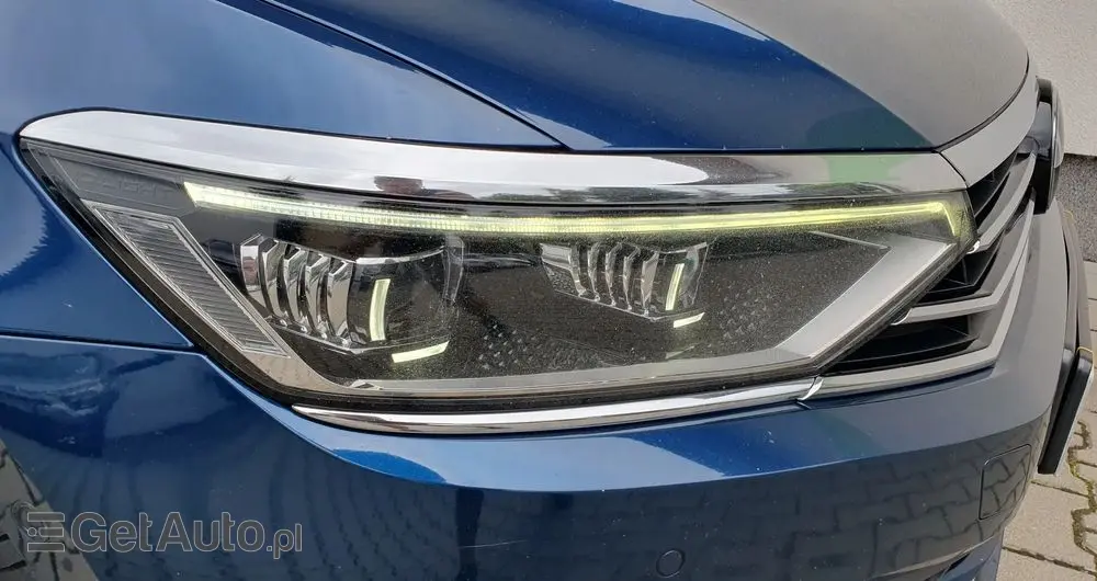 VOLKSWAGEN Passat 2.0 TSI Business DSG