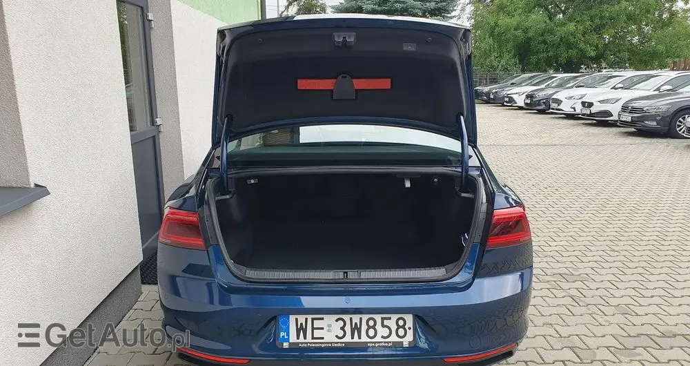 VOLKSWAGEN Passat 2.0 TSI Business DSG