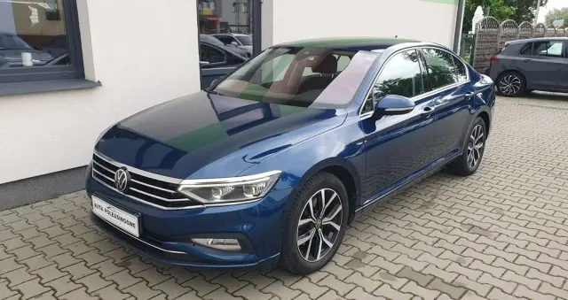 VOLKSWAGEN Passat 2.0 TSI Business DSG