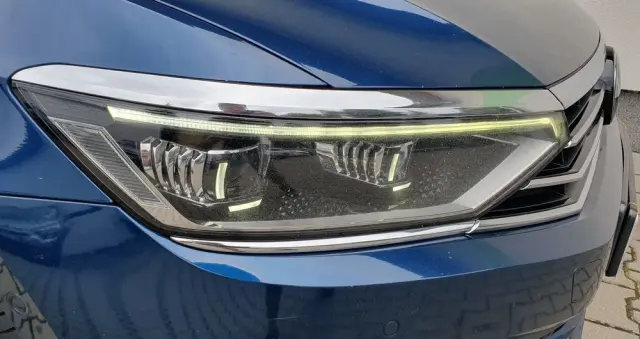 VOLKSWAGEN Passat 2.0 TSI Business DSG