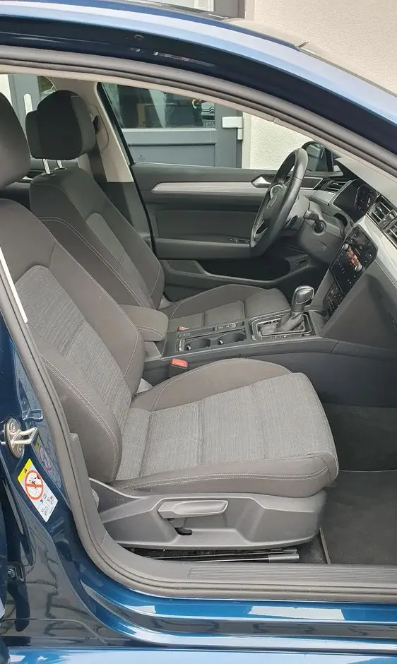 VOLKSWAGEN Passat 2.0 TSI Business DSG