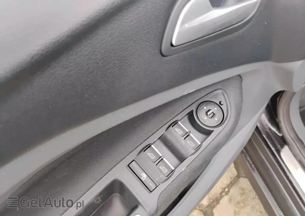 FORD Grand C-MAX 1.6 TDCi Start-Stop-System Ambiente