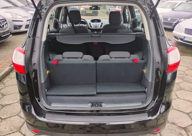 FORD Grand C-MAX 1.6 TDCi Start-Stop-System Ambiente