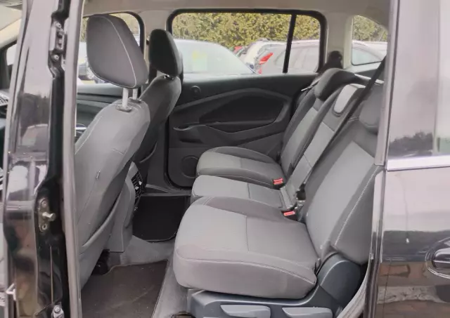 FORD Grand C-MAX 1.6 TDCi Start-Stop-System Ambiente