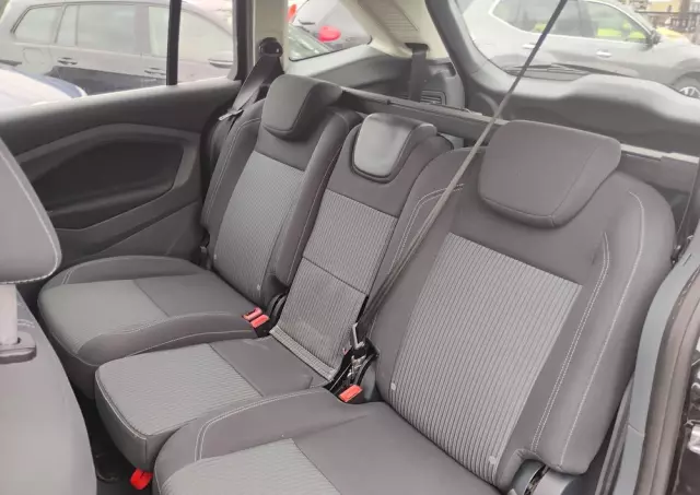 FORD Grand C-MAX 1.6 TDCi Start-Stop-System Ambiente