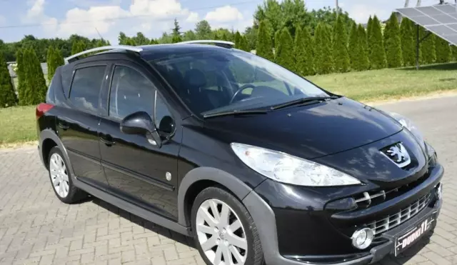 PEUGEOT 207 