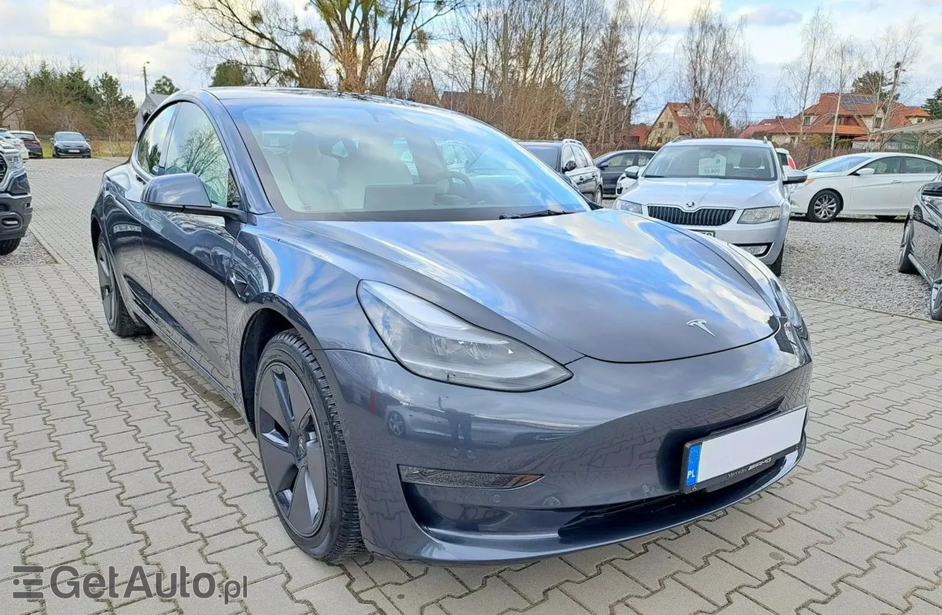 TESLA Model 3 
