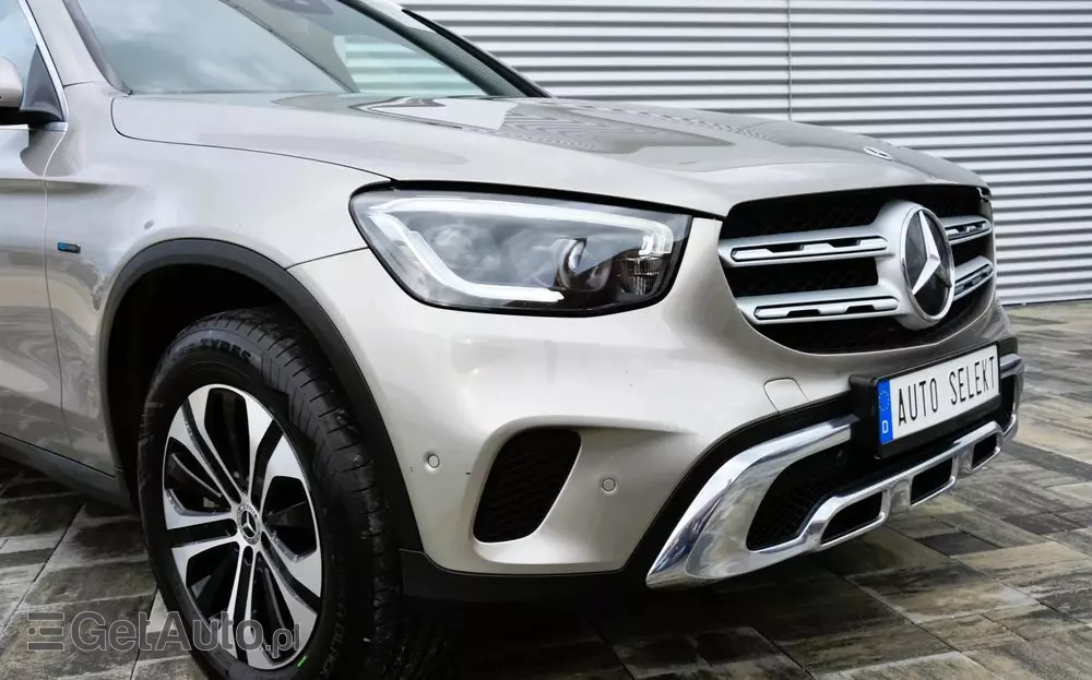 MERCEDES-BENZ GLC 300 de 4Matic 9G-TRONIC Exclusive