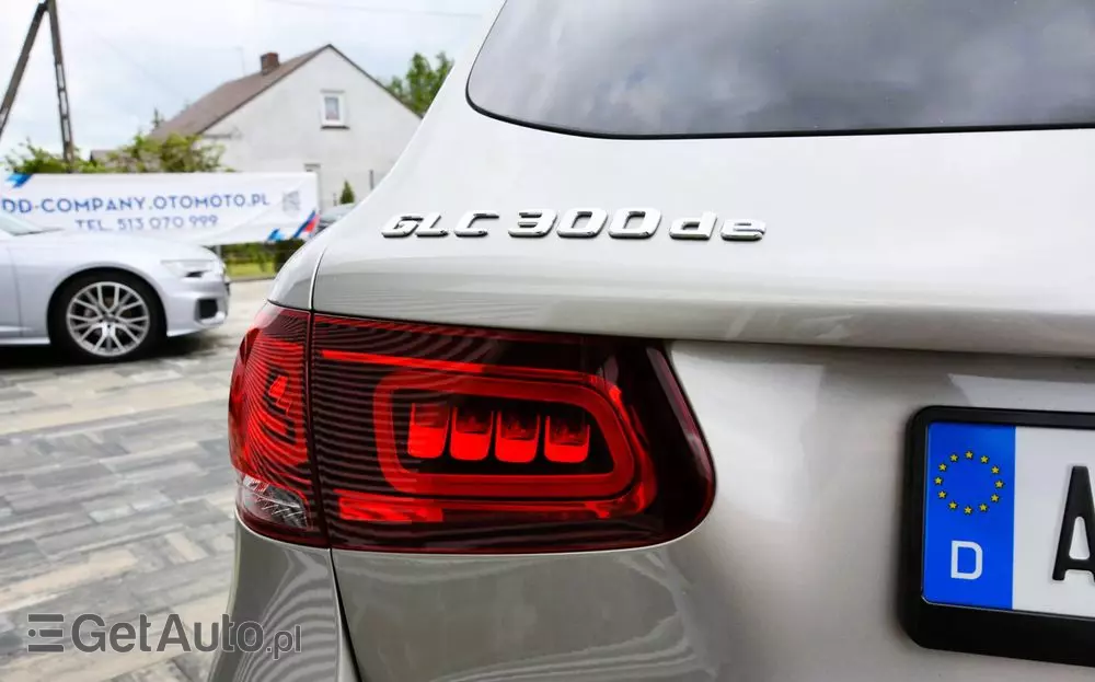 MERCEDES-BENZ GLC 300 de 4Matic 9G-TRONIC Exclusive