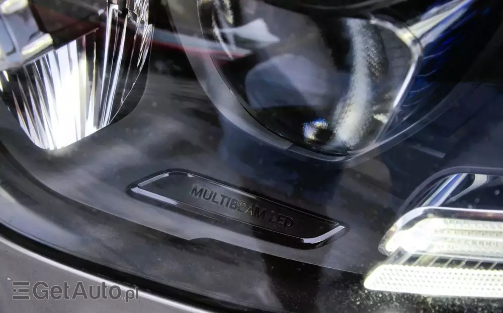 MERCEDES-BENZ GLC 300 de 4Matic 9G-TRONIC Exclusive