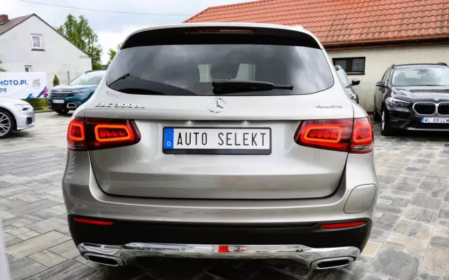MERCEDES-BENZ GLC 300 de 4Matic 9G-TRONIC Exclusive
