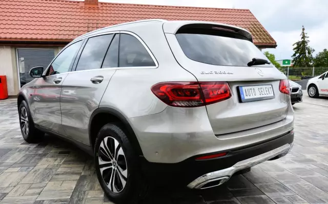 MERCEDES-BENZ GLC 300 de 4Matic 9G-TRONIC Exclusive