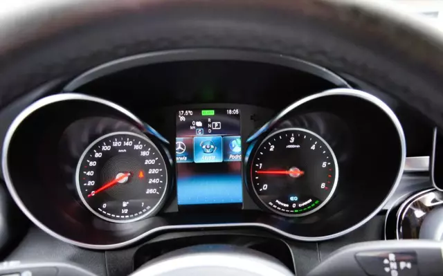 MERCEDES-BENZ GLC 300 de 4Matic 9G-TRONIC Exclusive