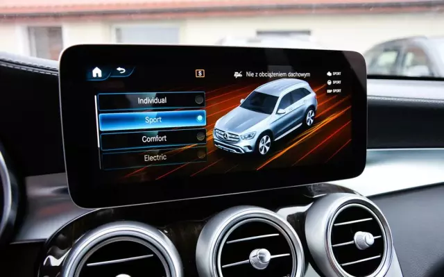 MERCEDES-BENZ GLC 300 de 4Matic 9G-TRONIC Exclusive