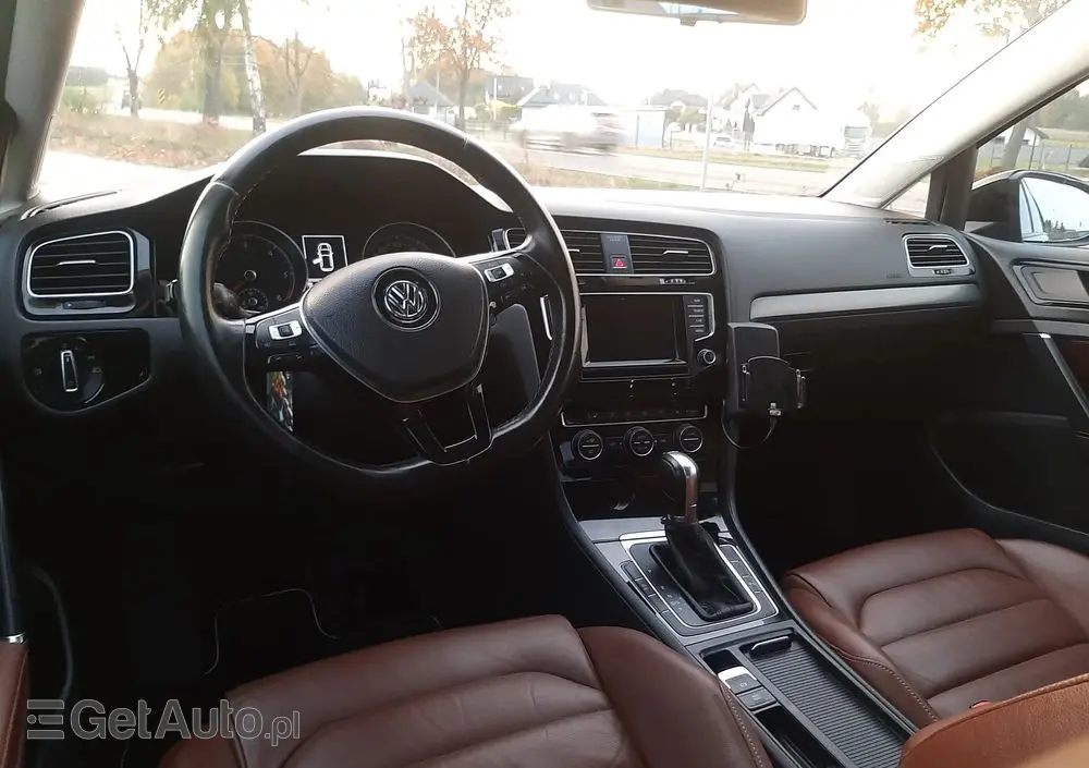 VOLKSWAGEN Golf 2.0 BlueTDI DSG Highline