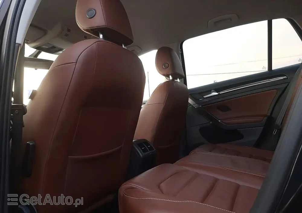 VOLKSWAGEN Golf 2.0 BlueTDI DSG Highline