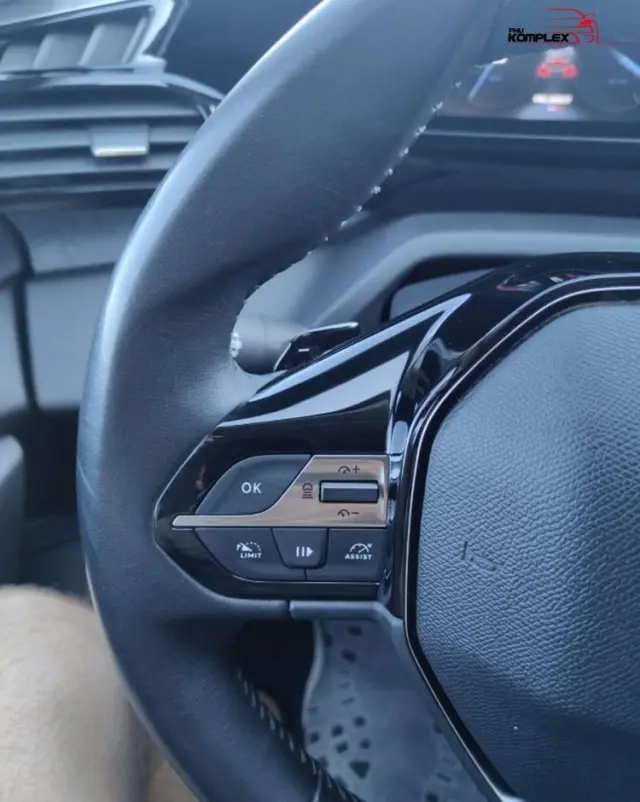 PEUGEOT 308 1.5 BlueHDi Allure Pack S&S EAT8