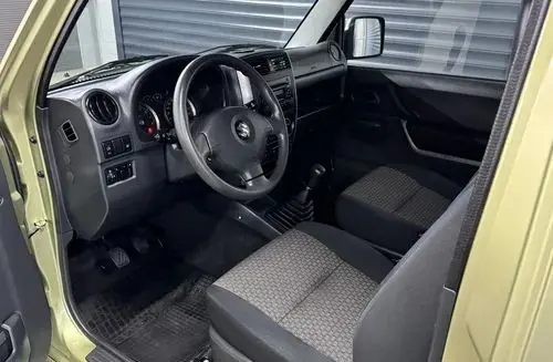 SUZUKI Jimny 