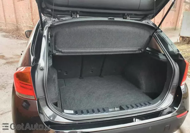 BMW X1 SDrive18i xLine