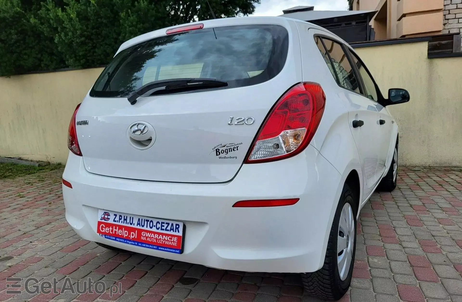 HYUNDAI I20 