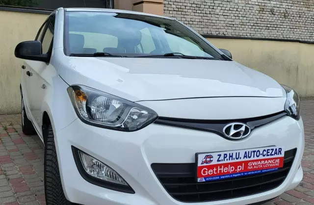 HYUNDAI I20 