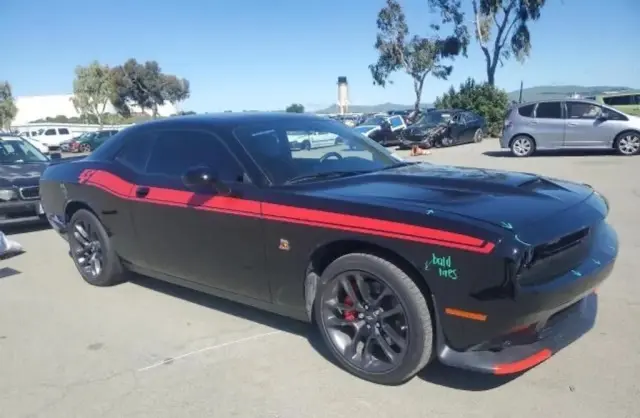 DODGE Challenger 