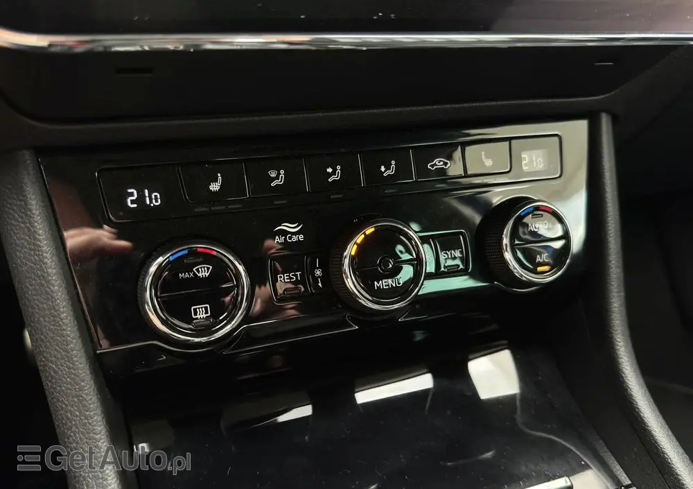 SKODA Superb 2.0 TDI SCR 4x4 L&K DSG