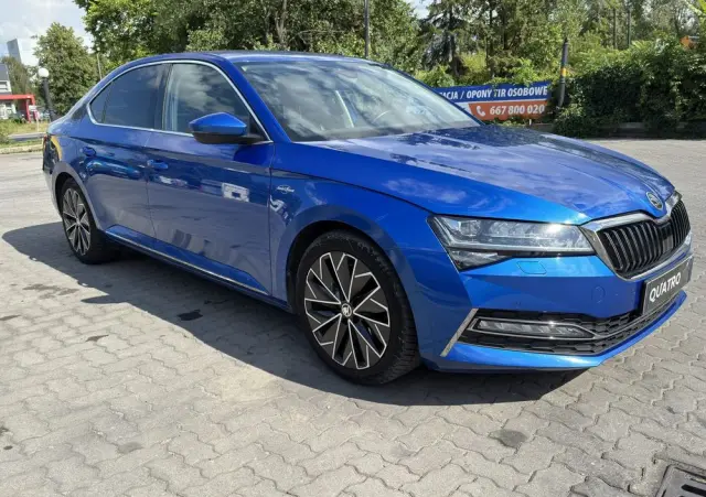 SKODA Superb 2.0 TDI SCR 4x4 L&K DSG