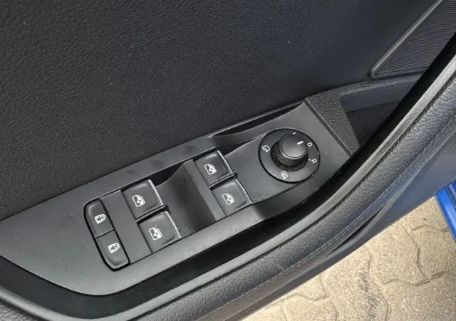 SKODA Superb 2.0 TDI SCR 4x4 L&K DSG