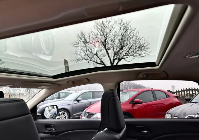 HONDA CR-V 1.6i DTEC 4WD Automatik Executive