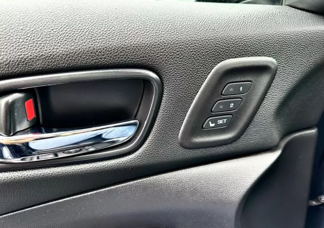 HONDA CR-V 1.6i DTEC 4WD Automatik Executive