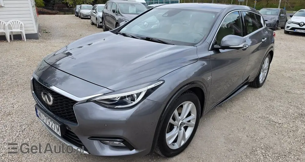 INFINITI QX30 2.0t Luxe Tech AWD 7DCT