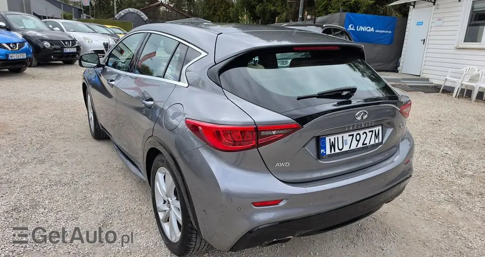 INFINITI QX30 2.0t Luxe Tech AWD 7DCT