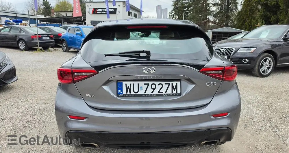 INFINITI QX30 2.0t Luxe Tech AWD 7DCT