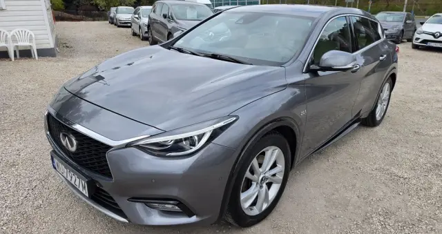 INFINITI QX30 2.0t Luxe Tech AWD 7DCT