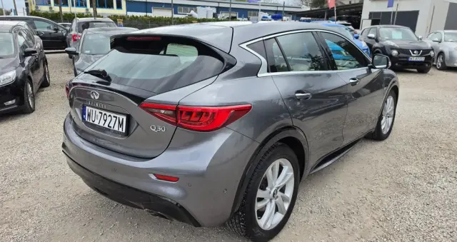INFINITI QX30 2.0t Luxe Tech AWD 7DCT