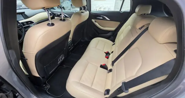 INFINITI QX30 2.0t Luxe Tech AWD 7DCT