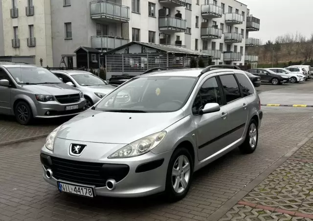 PEUGEOT 307 1.6 HDI Premium