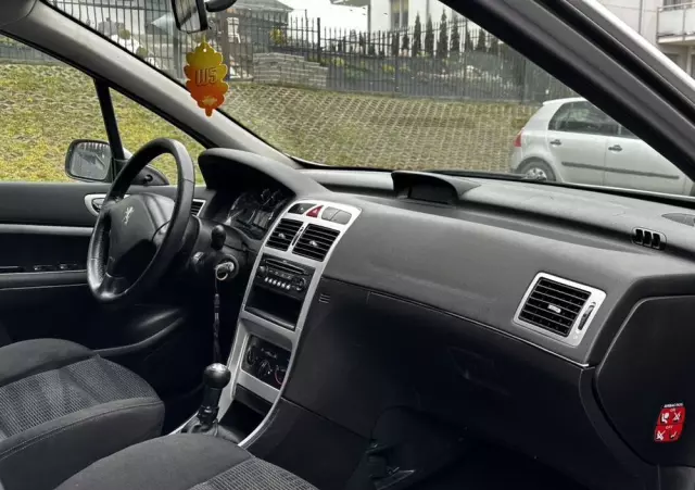 PEUGEOT 307 1.6 HDI Premium