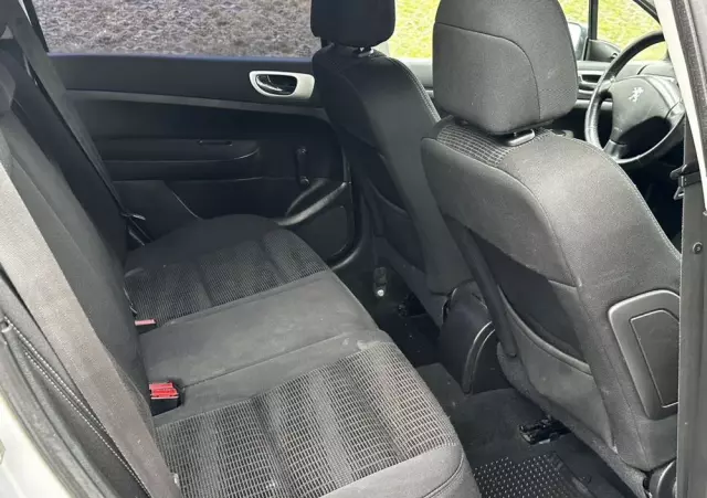 PEUGEOT 307 1.6 HDI Premium