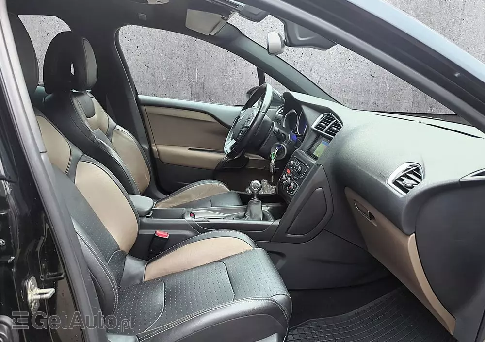CITROËN DS4 THP 200 SportChic