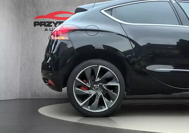 CITROËN DS4 THP 200 SportChic