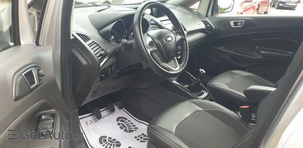 FORD EcoSport 
