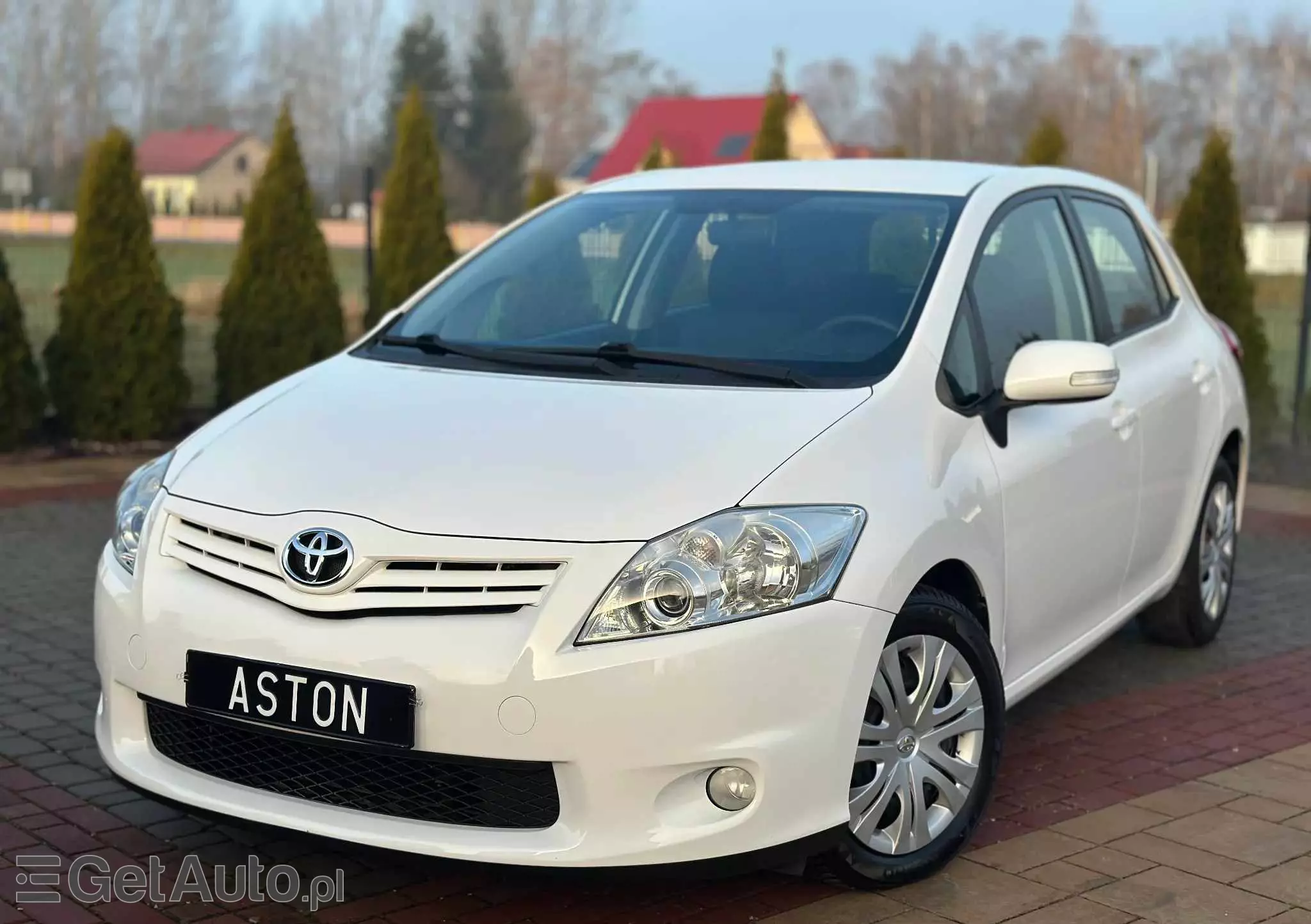 TOYOTA Auris 2.0 D-4D Premium