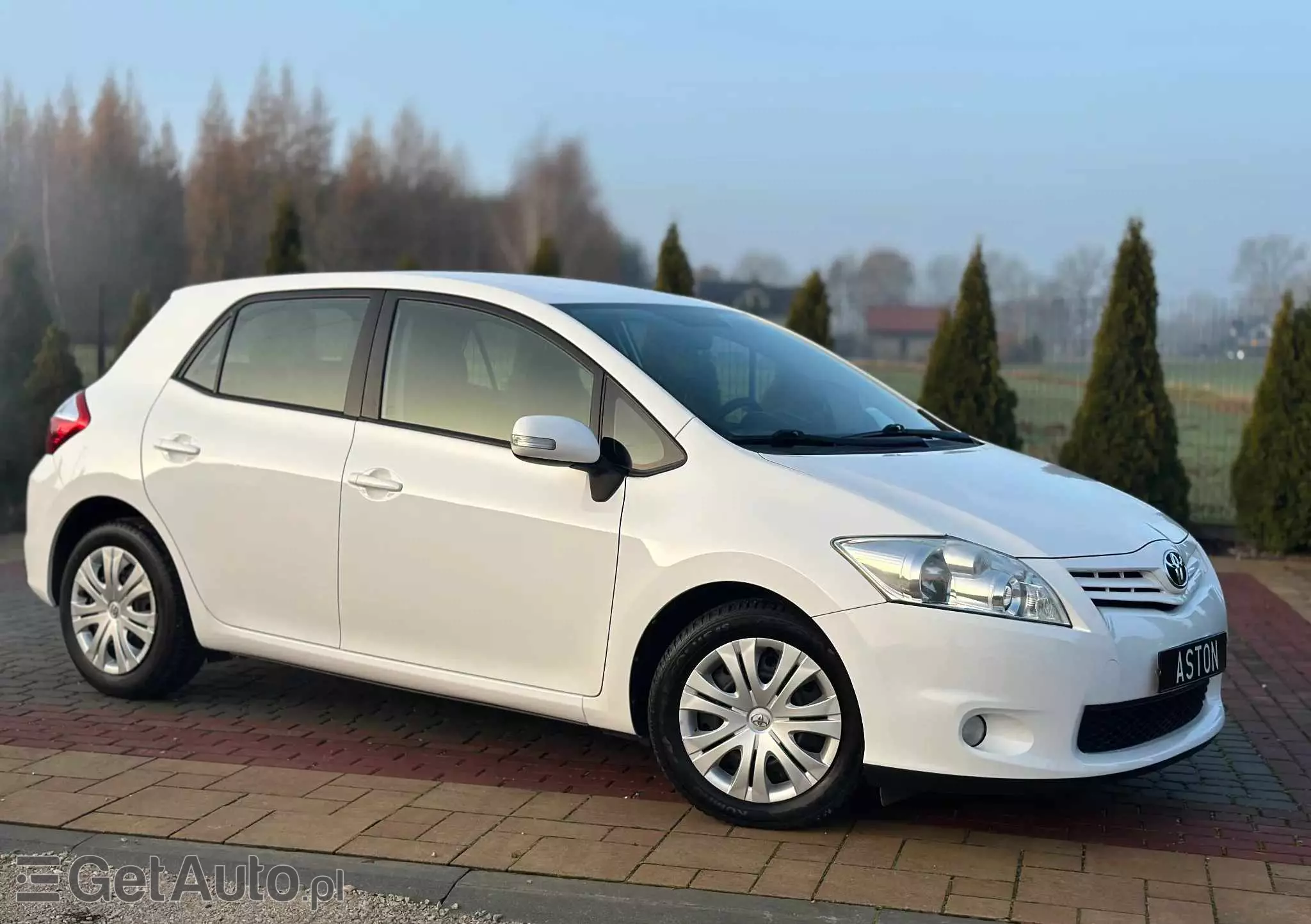 TOYOTA Auris 2.0 D-4D Premium