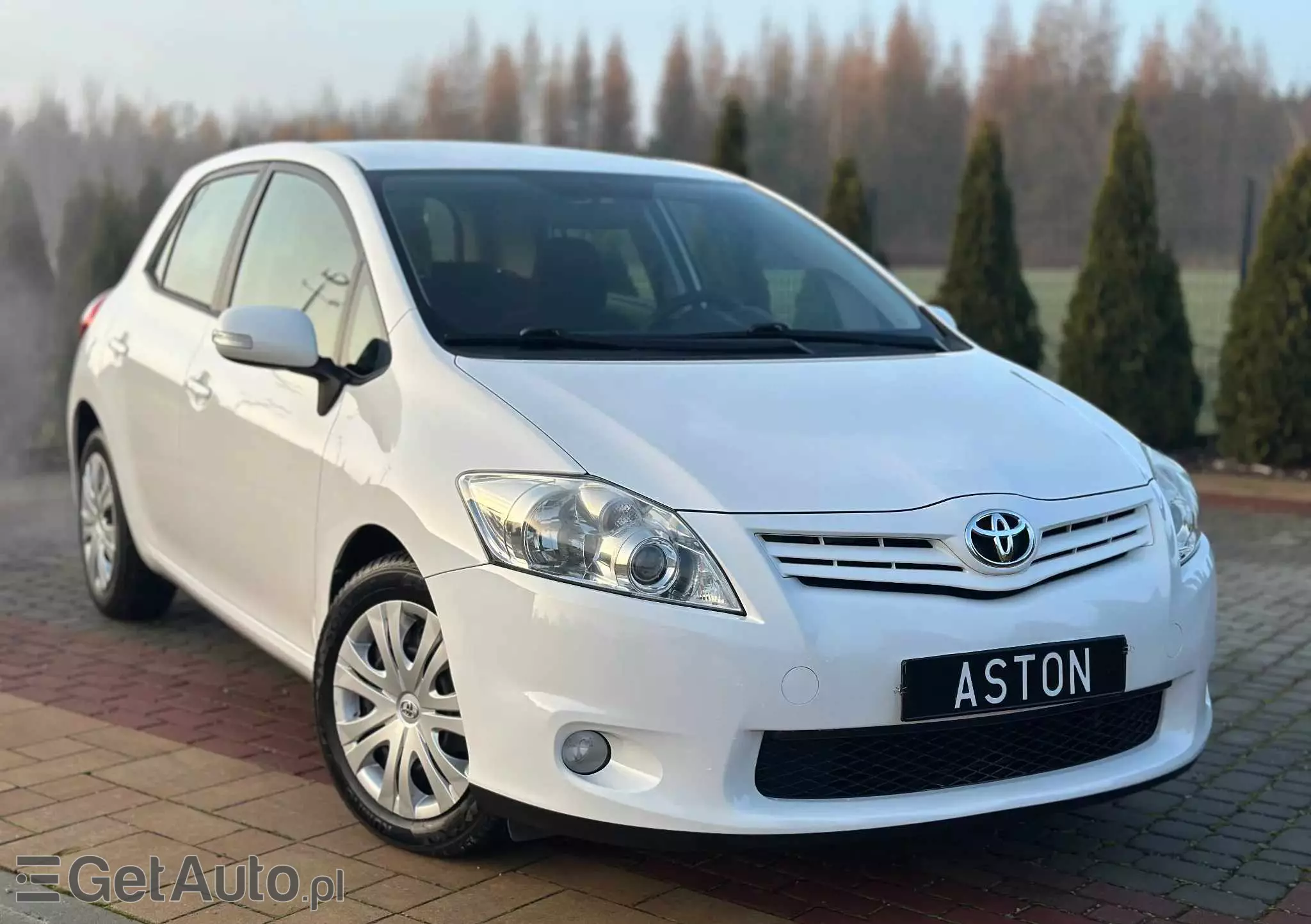 TOYOTA Auris 2.0 D-4D Premium