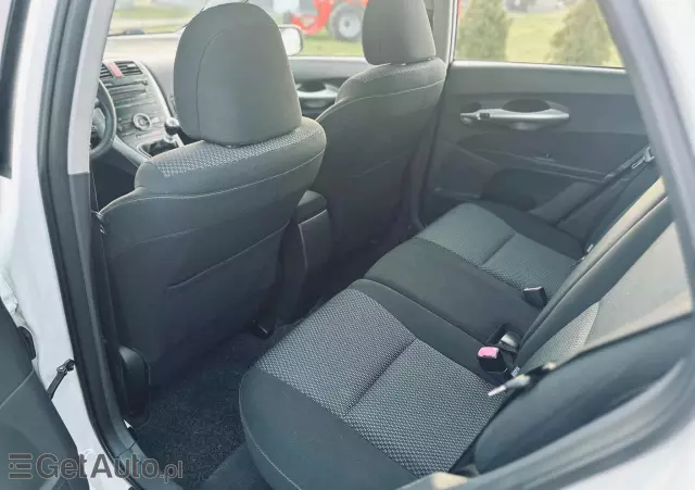 TOYOTA Auris 2.0 D-4D Premium