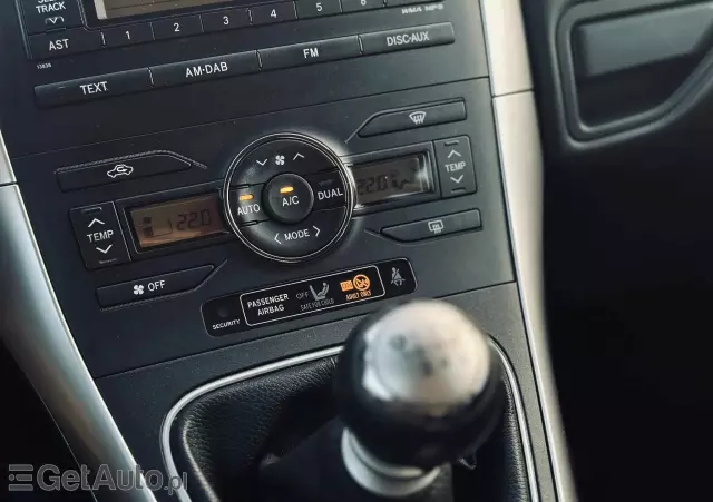 TOYOTA Auris 2.0 D-4D Premium