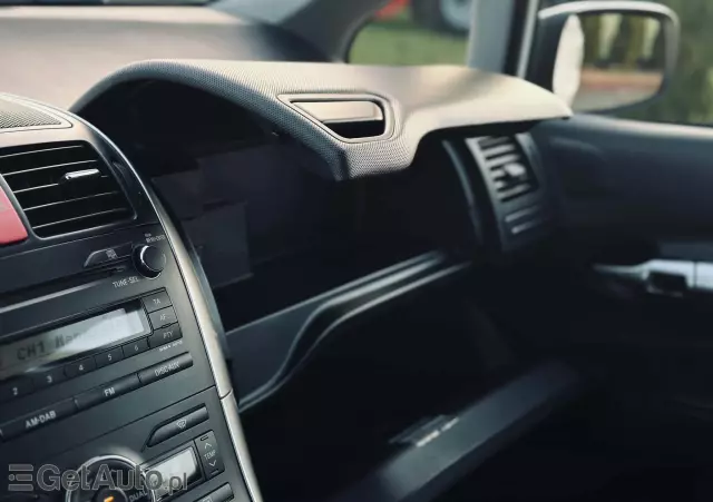 TOYOTA Auris 2.0 D-4D Premium