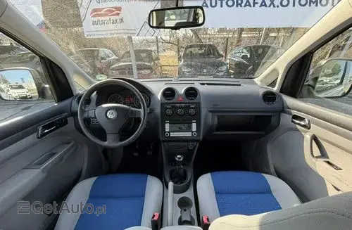 VOLKSWAGEN Caddy 